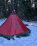 Tipitält med innertält och kamin