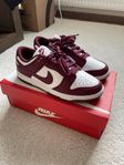 Nike Dunk Low Bordeaux