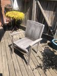 8 teak stolar inklusive dynor