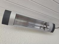 2x infravärmare för väggmontering.