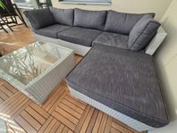 Loungeset, Soffa och bord