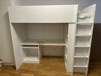 Ikea Småstad - våningssäng med skrivbord