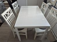 matbord plus 4 st stolar