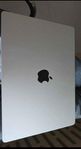 MacBook M3