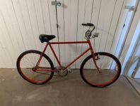 Röd cykel från Kronan