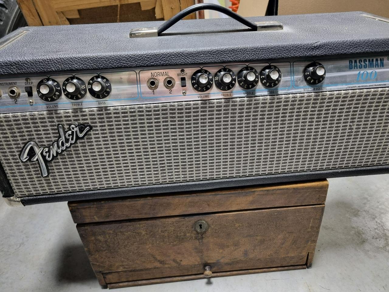 Fender Bassman 100