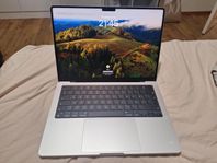 Macbook pro m3, 14" , 500gb