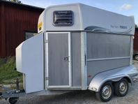 Hästtransport Thule Star Safir 140 E5