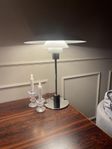 Louis Poulsen - PH-4/3 - Poul Henningsen - Bordslampa