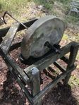 Gammal fungerande slipsten