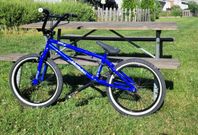 Säjer en riktigt fin Haro Downtown DT DLX 20"