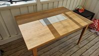 Köksbord i ek, fyndpris
