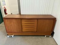 Dyrlund Sideboard i teak från Danmark 