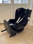 Cybex Sirona M2 iSize med bas