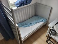 IKEA Sundvik spjälsäng