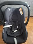 Maxi Cosi Babyskydd inkl Isofix-fäste