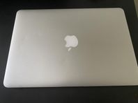 MAC BOOK