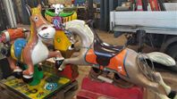 Två stycken Kiddie rides