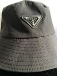 Äkta Prada Svart Bucket Hat 3000kr 