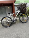cykel Specialized / fram back bromsskivor / 26 tum