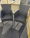 Bortskänkes, stolar i konstrotting