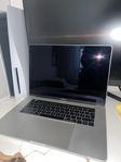 MacBook Pro 15” med touchbar