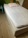 Säng 120x200
