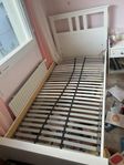 Hemnes säng från ikea 