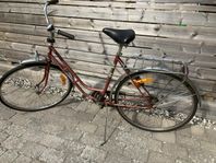 Damcykel, äldre men allt fungerar