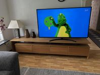 Maffig TV-bänk
