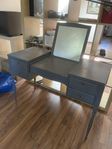 sminkbord/skrivbord