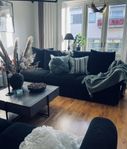 SOFFA med grå sammetstyg och beige linnetyg + fotölj sälj
