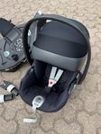 Babyskydd Cybex Cloud Z i-Size Deep Black + basenhet Base Z
