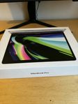 MacBook Pro 13" (M2, 2022) – 512GB SSD, 8GB RAM – Space