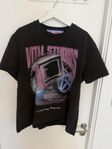 T-shirt Vital Studios, storlek L
