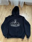 Svart Appendage hoodie UFO
