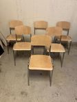 6 stycken skolstolar industristolar