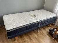 Hilding Original Plus säng