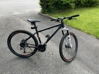 White XC Comp 27,5tum däck 24spd