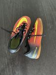 Inomhus fotbollsskor Nike