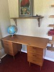 Teak skrivbord och stol