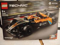 Lego - Technic McLaren Formula E Team 