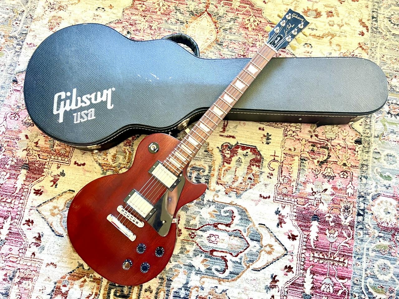 Gibson Les Paul Studio Faded ...