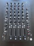 MODEL 1.4 dj mixer from playing differently