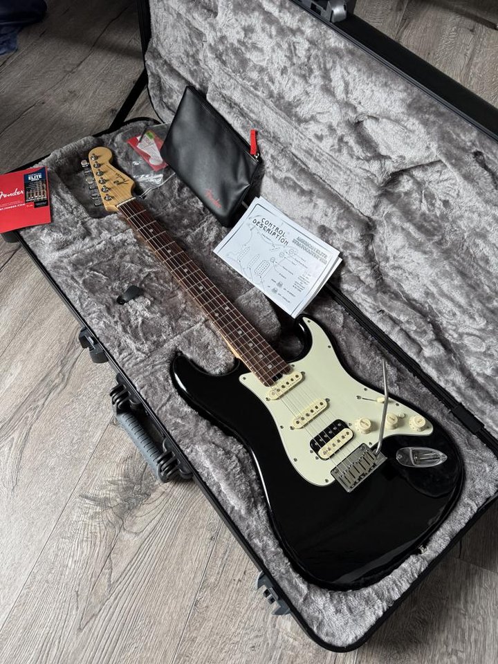Fender Stratocaster Elite