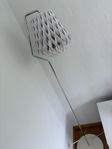 Pilke Signature 28 golvlampa vit