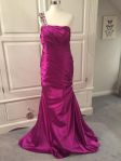 Oanvänd lyx sjöjungfru festklänning i fuschia rosa satin