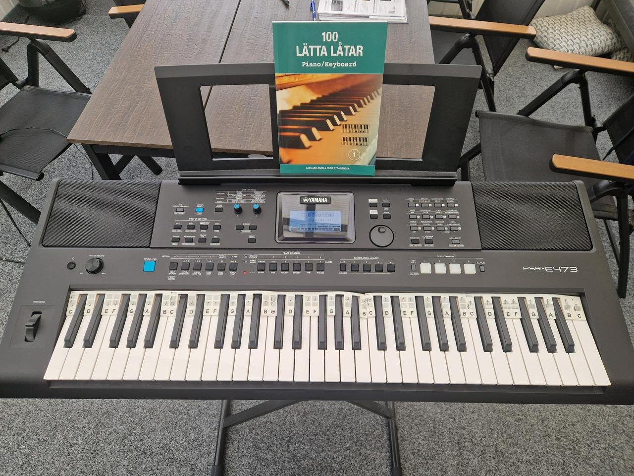 Yamaha PSR-E473