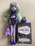 Monster High Twyla 13 Whises
