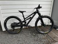 YT Jeffsy Primus 24" - Mountainbike för barn